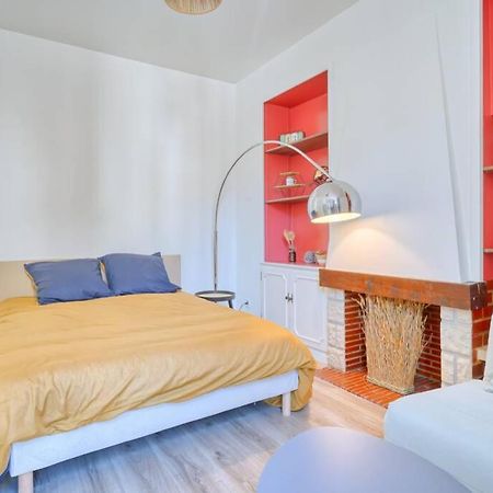 Studio Charmant Au Coeur Du Vieux Corbeil Corbeil-Essonnes Kültér fotó
