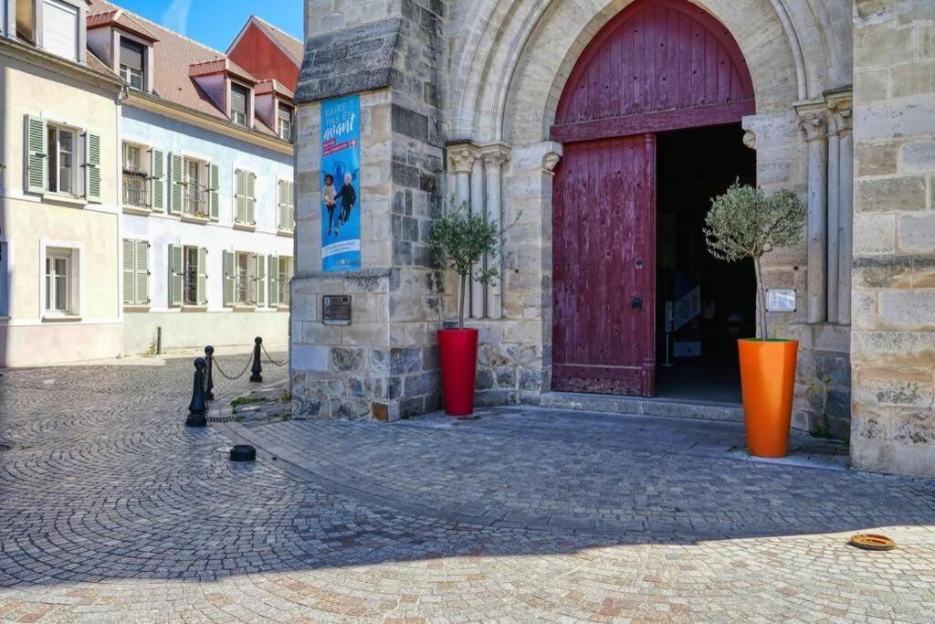 Studio Charmant Au Coeur Du Vieux Corbeil Corbeil-Essonnes Kültér fotó
